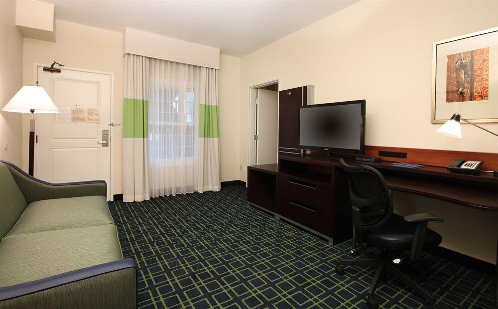 Fairfield Inn & Suites San Diego Old Town Eksteriør billede