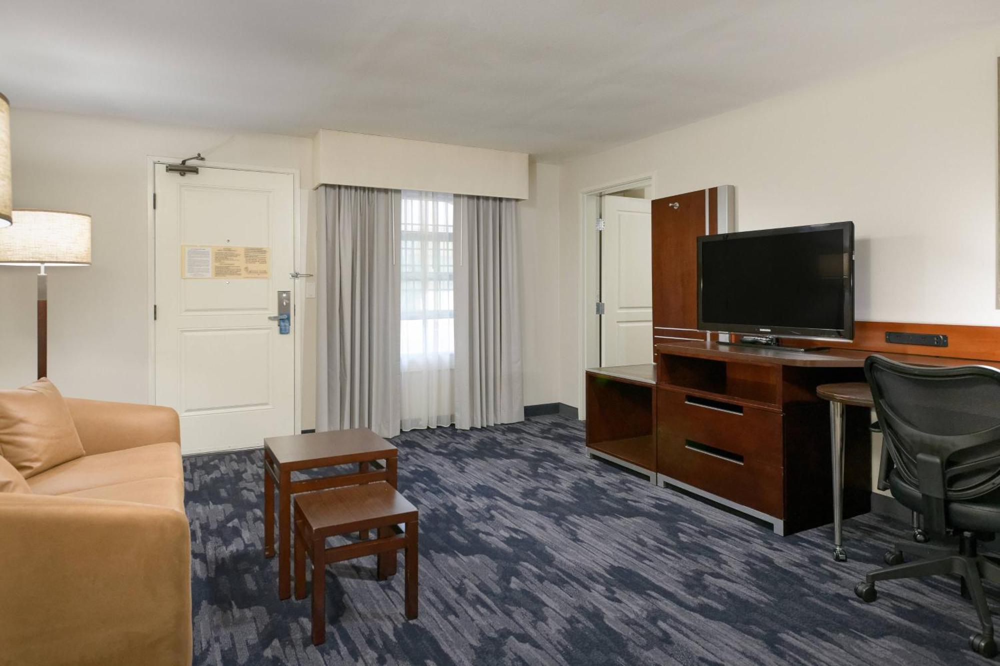 Fairfield Inn & Suites San Diego Old Town Eksteriør billede
