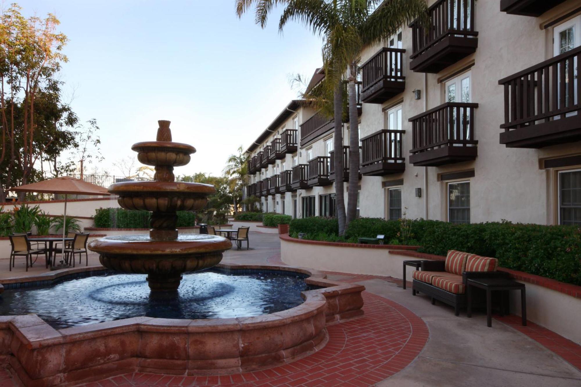 Fairfield Inn & Suites San Diego Old Town Eksteriør billede