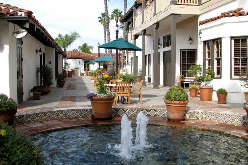 Fairfield Inn & Suites San Diego Old Town Eksteriør billede